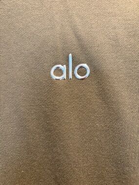 Alo Logo Green Activewear Sweatshirt NWT
